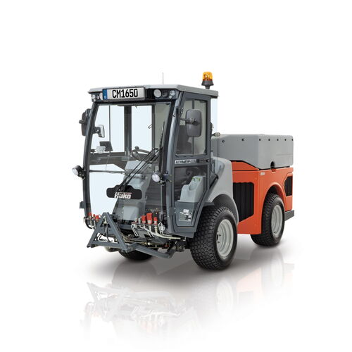 Kleine Kehrmaschine mit Frontbesen.